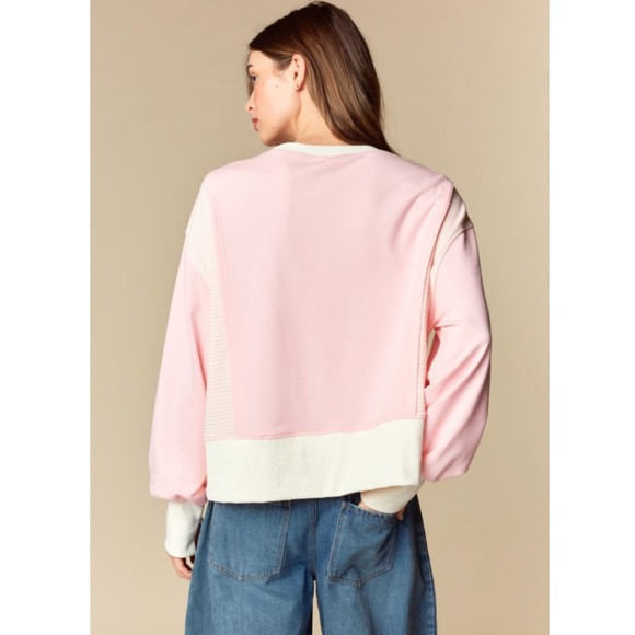 “The Georgia" Heart Patch Colorblock Pullover - Picture 6 of 6